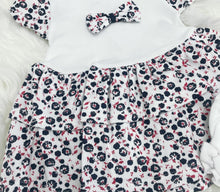 Load image into Gallery viewer, Pex Daisie Dress
