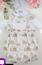 Load image into Gallery viewer, Pex Chelsea Suit
