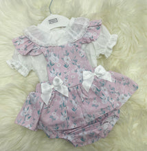 Load image into Gallery viewer, Pex Floral Bow Dungarees Outfit - 6M
