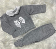 Load image into Gallery viewer, Unisex Grey Bow Knitted Two Piece
